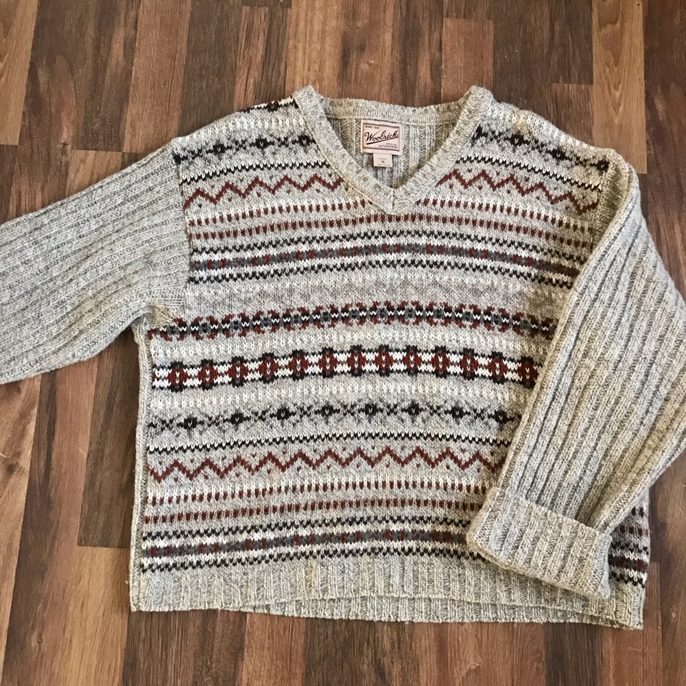 Cozy Woolrich Sweater Size Medium